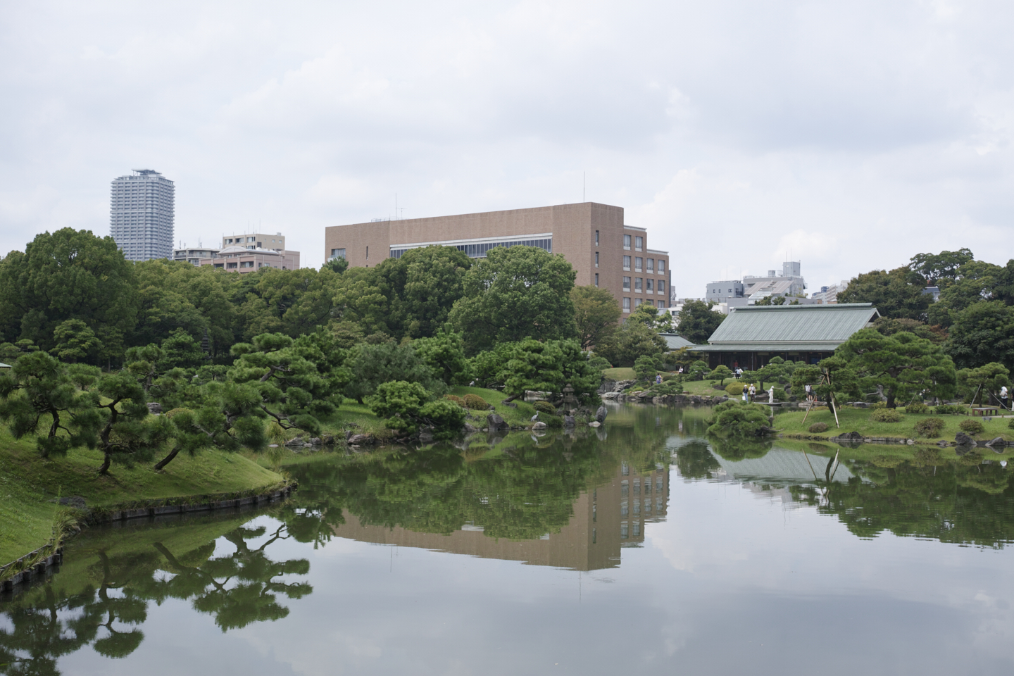 Iwamotocho, Kiba, Monzen-nakacho_Img