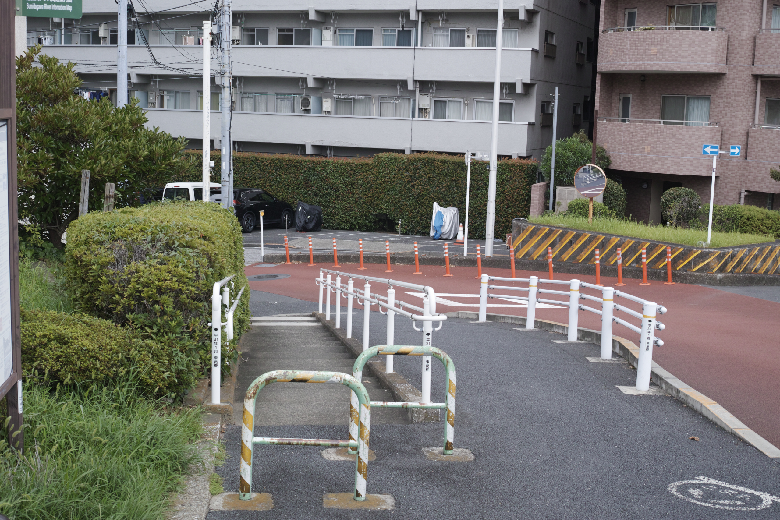 Iwamotocho, Kiba, Monzen-nakacho_Img